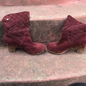 Burgundy leather fold up down boots UGG clogs